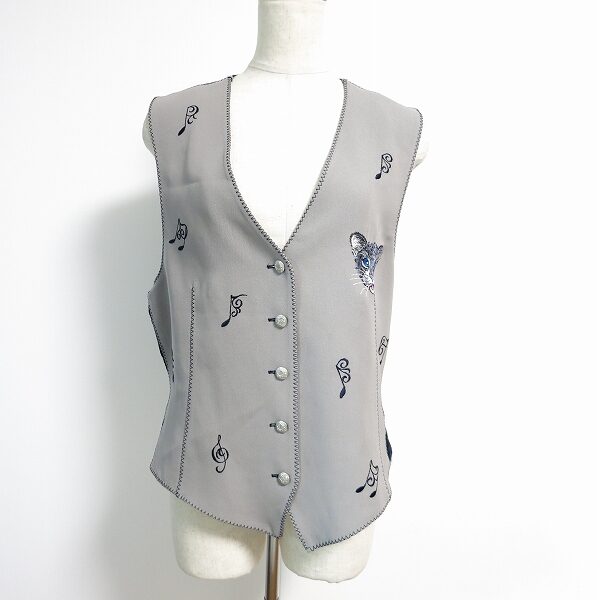 伊太利屋のベストを買取しました！素敵な音色が聴こえてきそう