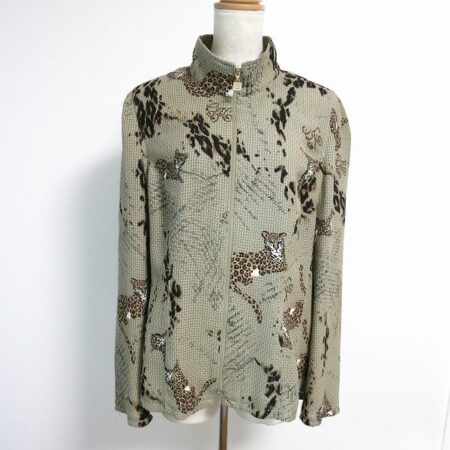 ヒョウが可愛いく散らばる 伊太利屋のジャケットを買取しました