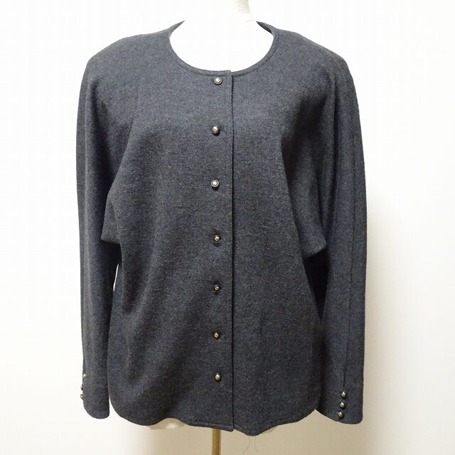 【レリアン】暗すぎにならないのが嬉しい!ジャケットを買取しました