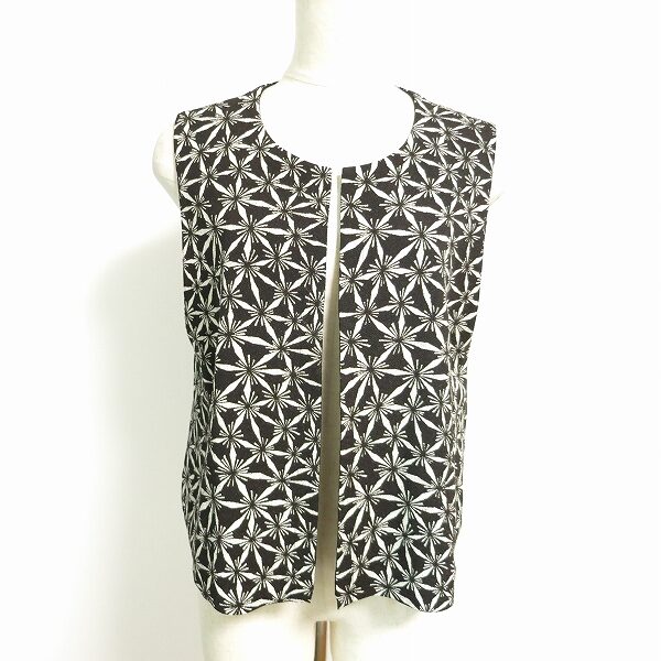 クラシカルな柄で決まる 詩仙堂のベストを買取しました