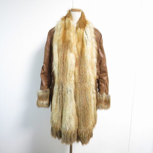 伊太利屋のコートをお買取|フォックスファーがエレガント