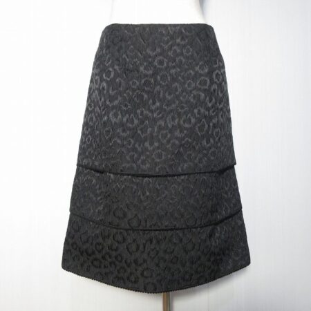 伊太利屋のスカートを買取しました!強すぎない柄でおしゃれ