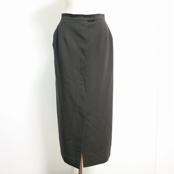 明るすぎないブラウンが使いやすい アクアスキュータムを買取しました