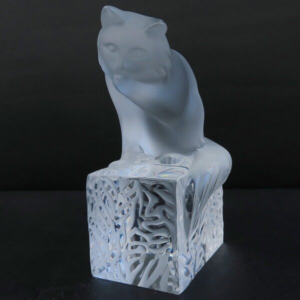 氷のようなシャープさもある ラリック クリスタルガラス 置物を買取しました