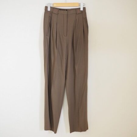 伊太利屋のワイドパンツを出張買取ご利用のお客様より買取しました