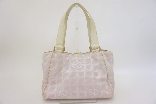 シャネルのハンドバッグを買取しました！緊張しすぎず持てます