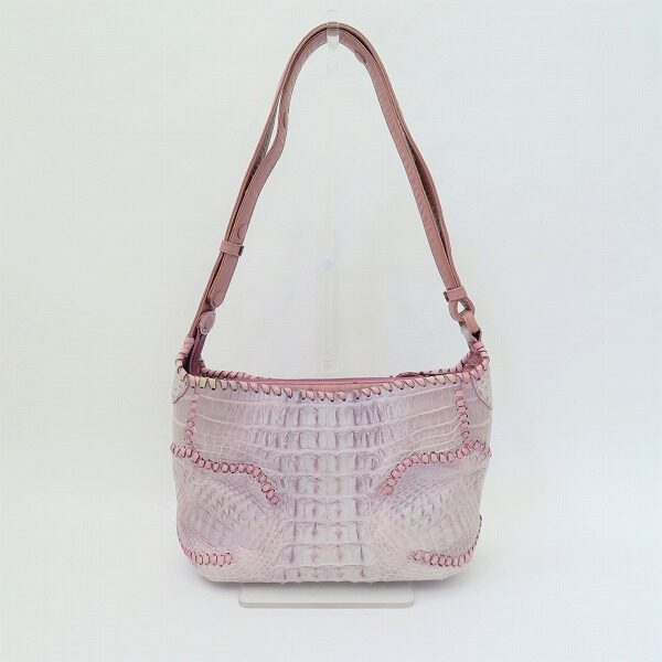 綺麗な色合いに見とれる イビザのショルダーバッグを買取しました