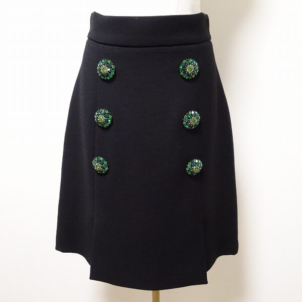 ビジューが美しい ドルチェ＆ガッバーナのスカートを買取しました