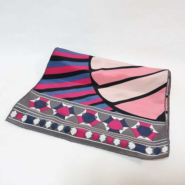 エミリオプッチのストールを買取しました!バッグに巻いてもOK