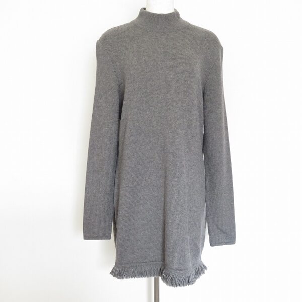 ふんわり感が綺麗なレナランゲのニットを買取しました