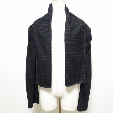 スリムなデザインでかっこいい コムデギャルソンのジャケット