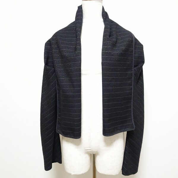 スリムなデザインでかっこいい コムデギャルソンのジャケット