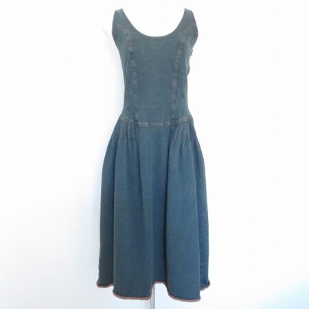 【お買取しました】くびれも綺麗なフォクシーのワンピース