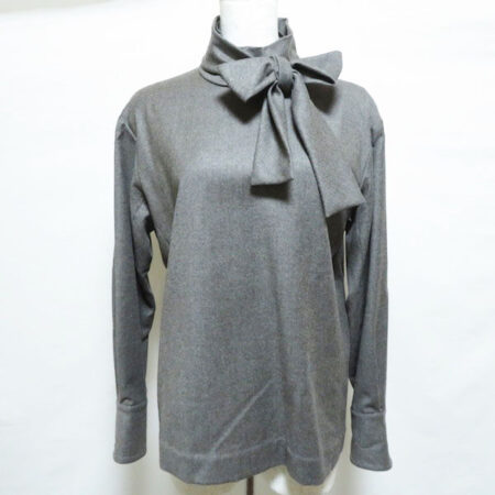 イヴサンローランのブラウスを買取しました｜ボウタイが美しい