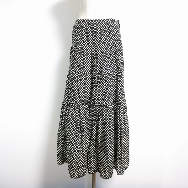 ドット×ロングで大人可愛い インゲボルグのスカートを買取しました