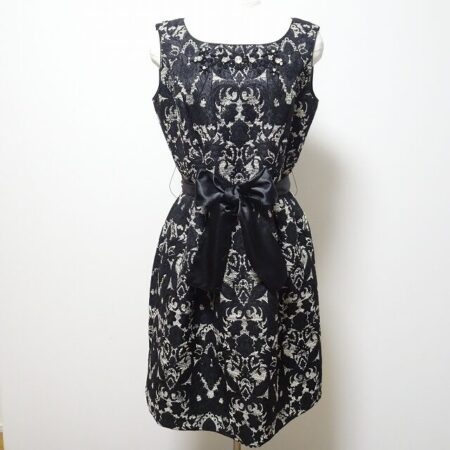 簡単に手放せない洋服は買取へ！スーパービューティーのワンピースを買取いたしました