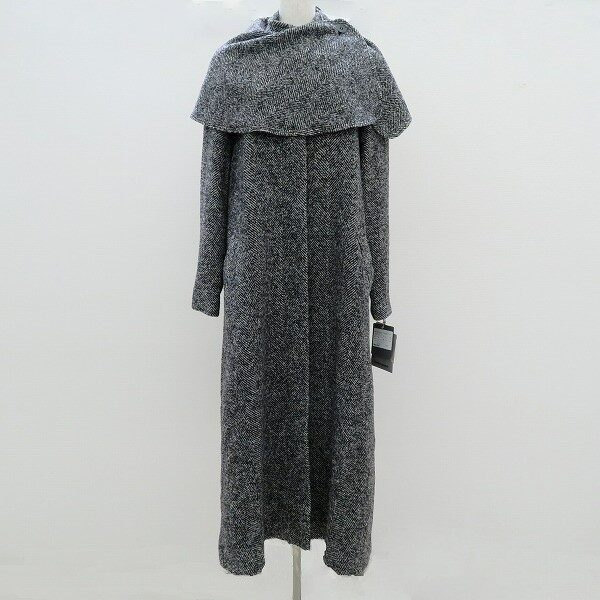 ストール付きでお得なティービーセンソユニコのコートを買取しました