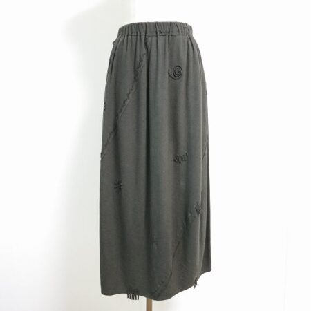 ヨーガンレールのスカートを買取しました！自然体でいられる