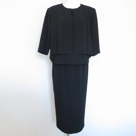 身の回りの整理にアクイールの買取を利用、詩仙堂のスーツを買取いたしました