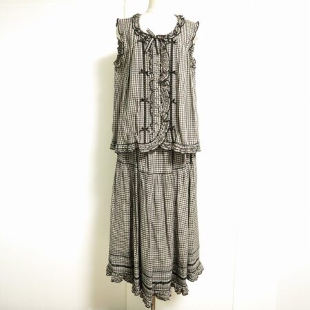 ピンクハウスのセットアップを買取しました！らしさが出たフリル