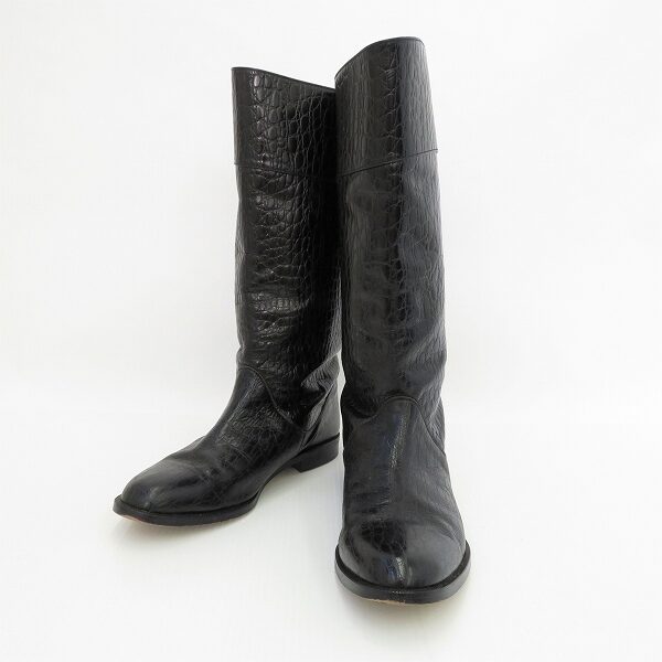 カネコイサオのミドルブーツを出張買取ご利用のお客様より買取しました