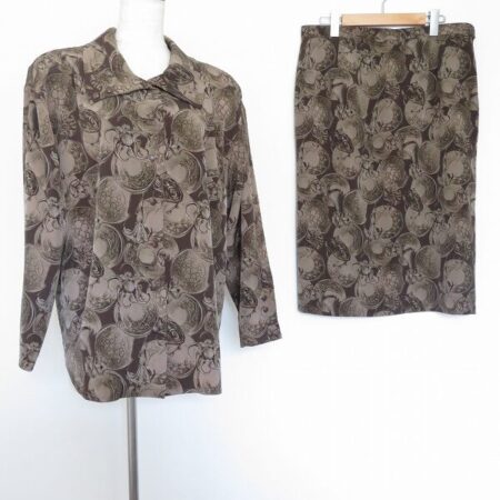 しっとりした柄で嫌味のないおしゃれを！レリアンのセットアップを買取しました