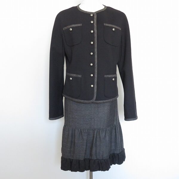 お洋服リサイクルで洋服購入資金に！レリアンのスーツを買取いたしました