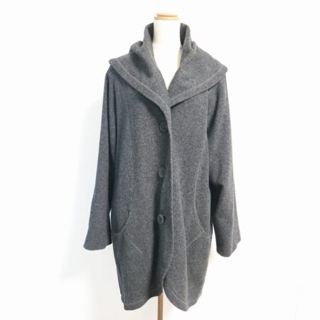 ヒロココシノのコートを買取しました！緩くもおしゃれさはしっかりある