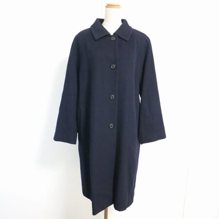 アクアスキュータムのコートを買取しました！安定感あるデザイン