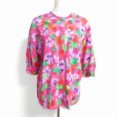 アクリスのシャツを買取しました！ピンク×紫の色合いが綺麗