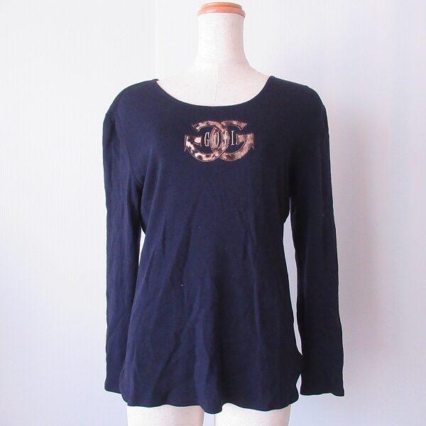 タンスの肥やしはアクイールへ！伊太利屋のニットを買取いたしました