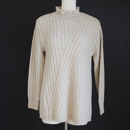 アトリエサガンのセーターを買取しました！スタンドカラーのフリルも可愛い