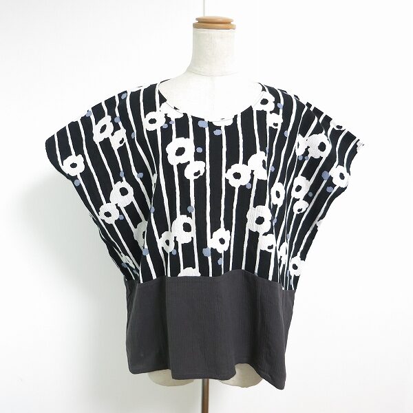 コンパクト×花柄で可愛らしい印象に！ソウソウのカットソーを買取しました