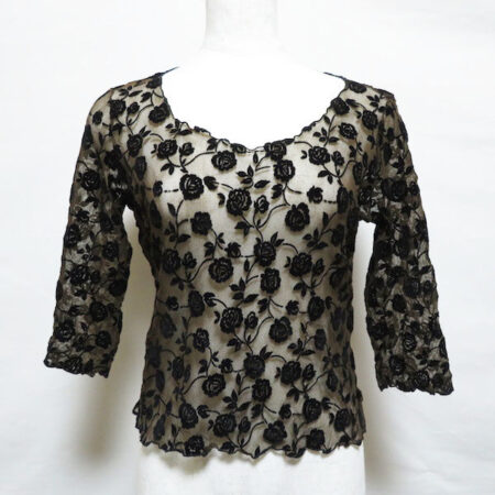 首元の華奢さも光る シズカコムロのカットソーを買取しました