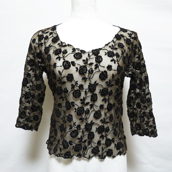 首元の華奢さも光る シズカコムロのカットソーを買取しました