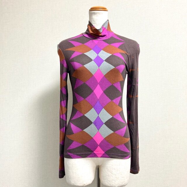 明るいおしゃれを楽しみたい方へ エミリオプッチのカットソーを買取しました