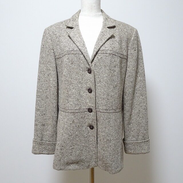 グレージュが綺麗なレリアンのジャケットを買取しました