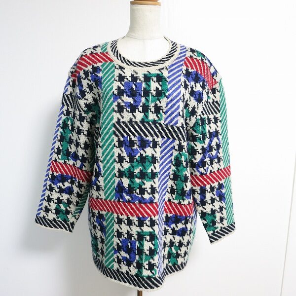 綺麗な色合いに魅了 レリアンのカーディガンを買取しました