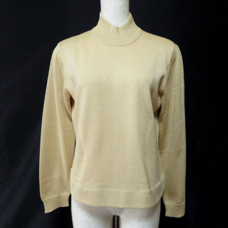 【レリアン】あると助かる！ベージュのニットを買取しました