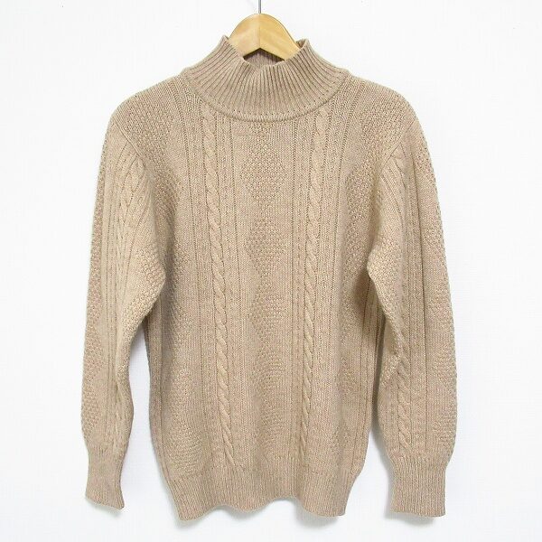 マーガレットハウエルのベージュのセーターを買取しました