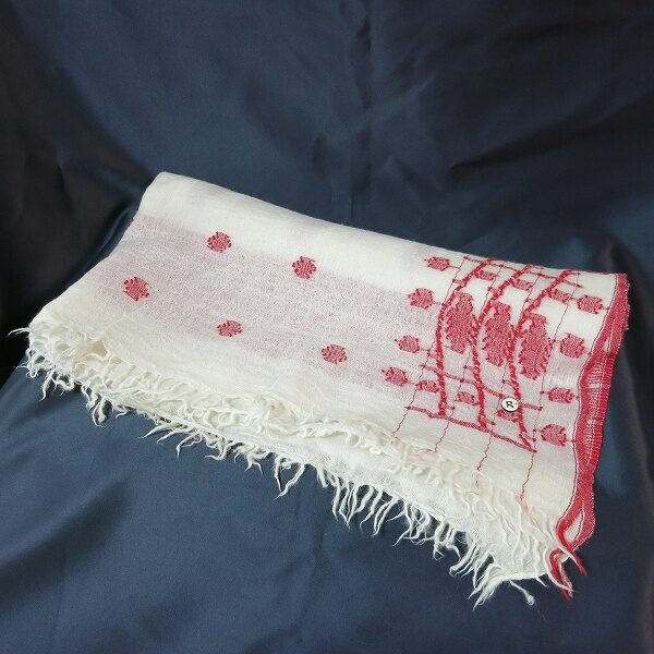 45RPMのストールを出張買取ご利用のお客様より買取しました！白×赤でスッキリ