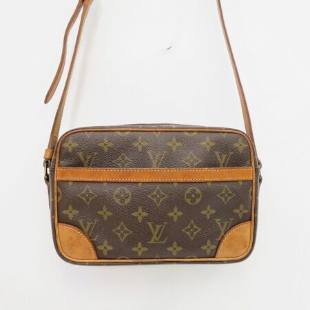 王道のトロカデロ！ルイヴィトンのショルダーバッグを買取しました