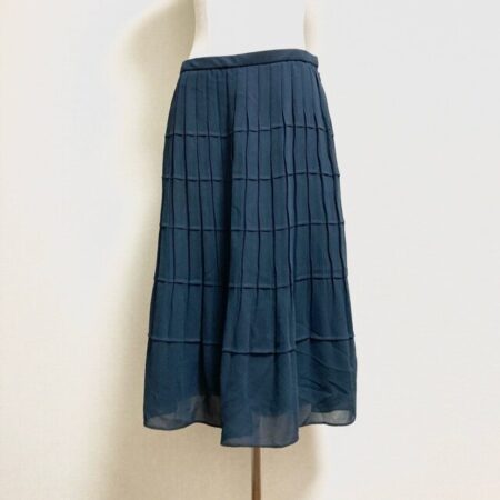 レリアンのスカートを出張買取ご利用のお客様より買取しました