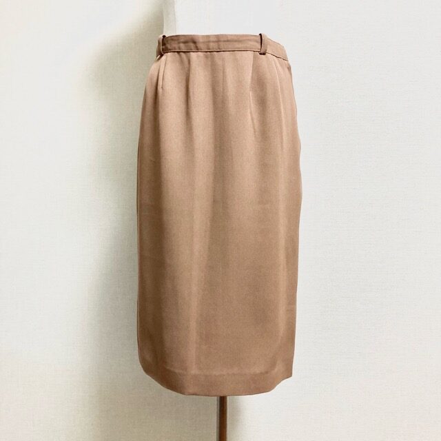 レリアンのタイトスカートを出張買取にて買取しました！