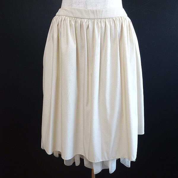 【ルネ】フレアとチュールのバランスが見事なスカートを買取しました
