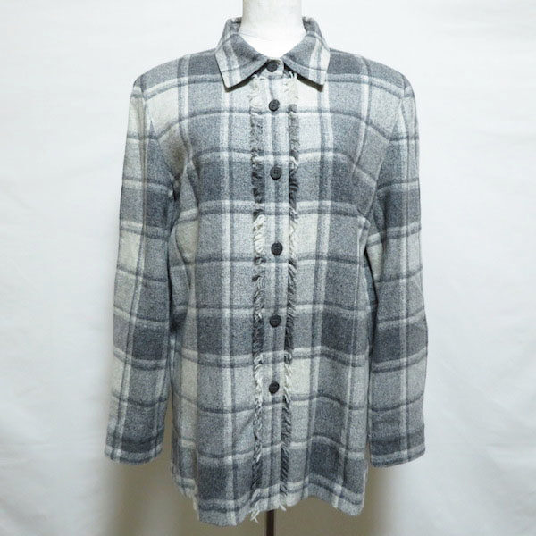 レリアンのシャツを買取しました!アンゴラ素材であたたかい