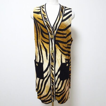 【レオナール】カッコよさ、逞しさがあるトラ柄特徴のベストを買取しました