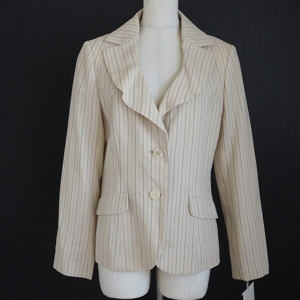 ハナエモリのジャケットを買取しました！アイボリー×ストライプでスレンダー