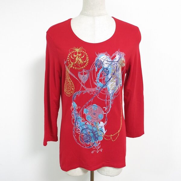 赤が華やぐ!クリスチャンラクロワのカットソーを買取しました