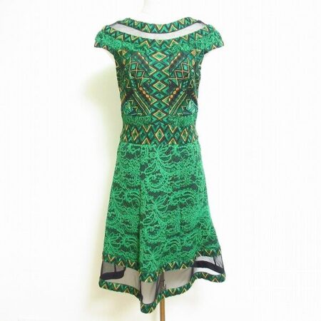 綺麗な色味に惹かれる タダシショージのワンピースを買取しました